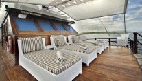 SAMATA - Top Deck